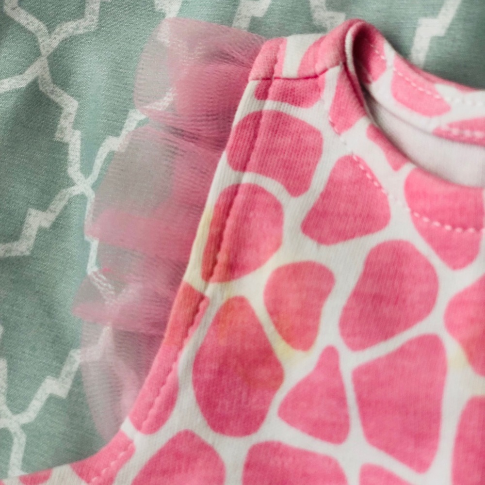 Onsie - Picture 6 of 8